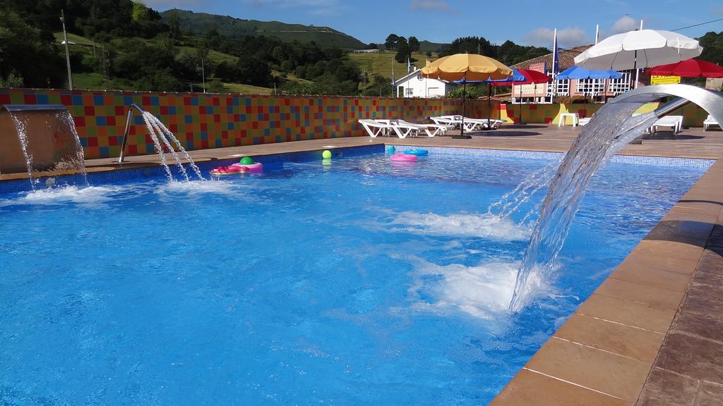 Conjunto Hotelero La Pasera Soto De Cangas Kültér fotó