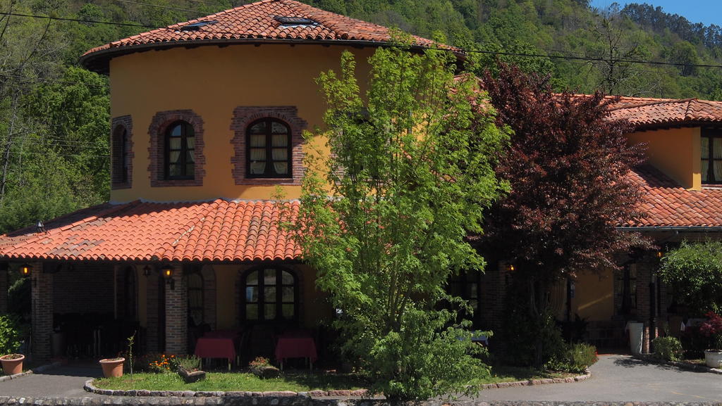 Conjunto Hotelero La Pasera Soto De Cangas Kültér fotó